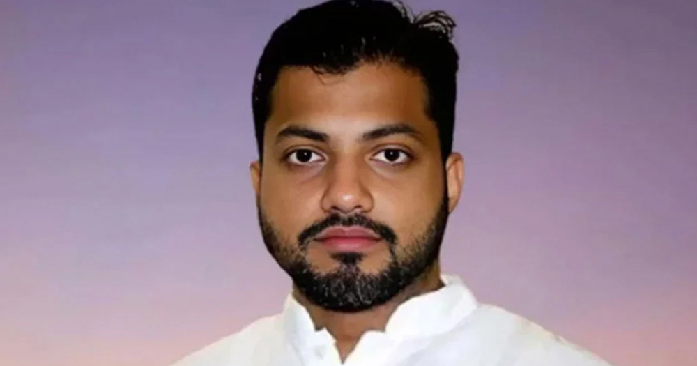 দুই ছাত্র উপদেষ্টার পদত্যাগের খবর না আসা পর্যন্ত লড়াই চলবে: ইশরাক