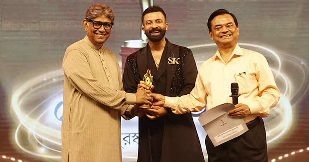সেরা নায়ক শাকিব খান, সেরা অভিনেতা মোশাররফ করিম