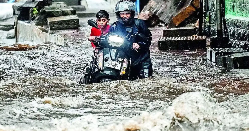 মে মাসে ১০০ বছরের রেকর্ডভাঙা বৃষ্টি দেখেছে মুম্বাই