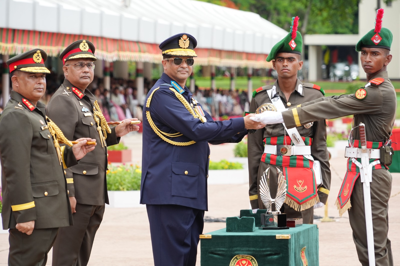বাংলাদেশ মিলিটারি একাডেমিতে রাষ্ট্রপতি কুচকাওয়াজ অনুষ্ঠিত