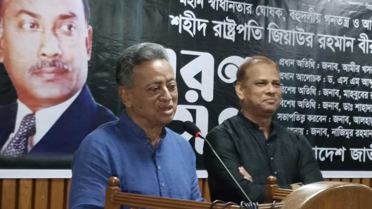 দেশের সমস্যা দেশেই সমাধান করতে হবে: আমীর খসরু