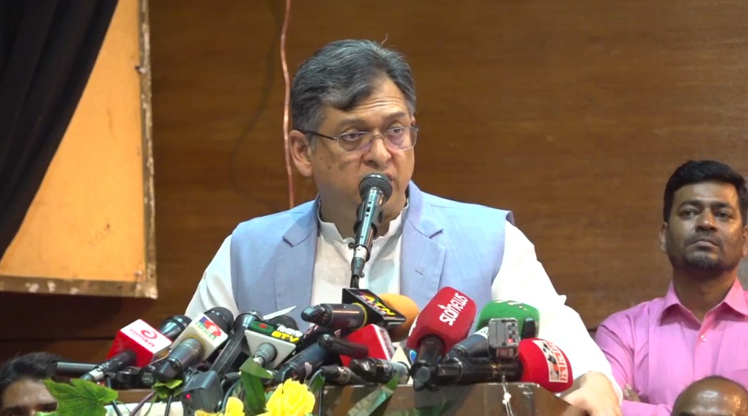 আগামী ২ জুন বিএনপিকে যমুনায় ডেকেছেন প্রধান উপদেষ্টা