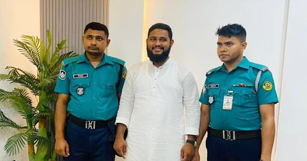 ছাত্র জোটের কর্মসূচিতে নারীকে লাথি মেরে বহিষ্কৃত জামায়াতের সেই কর্মী গ্রেপ্তার