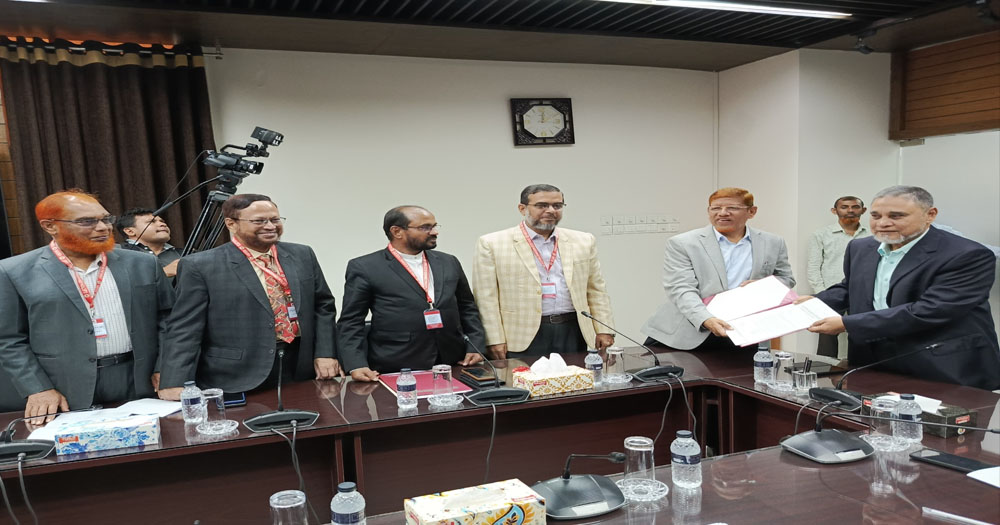 জামায়াতের নিবন্ধন ও প্রতীকের বিষয়ে রায় দ্রুত কার্যকর করবে ইসি : হামিদুর রহমান