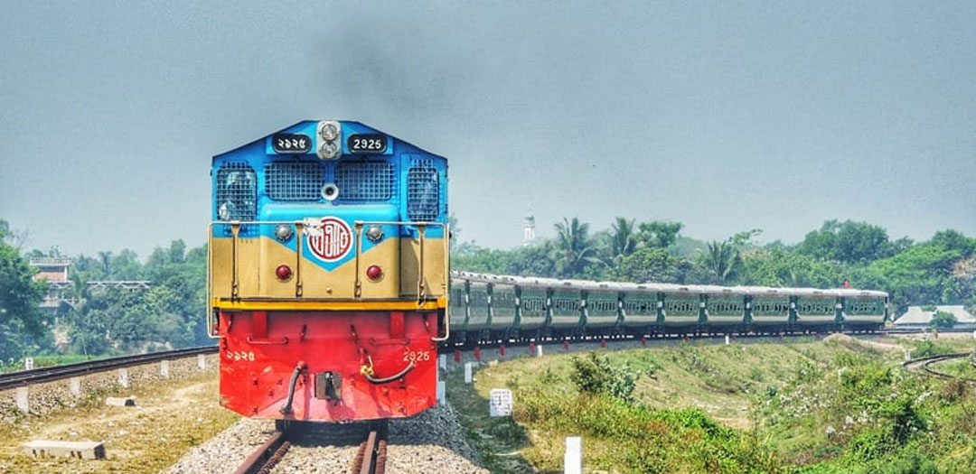 ট্রেনে ফিরতি যাত্রা: ১৪ জুনের টিকিট মিলছে আজ