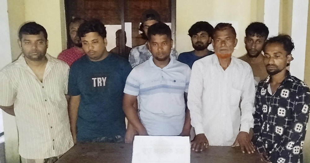 ফরিদগঞ্জের রূপসা থেকে ৯ জুয়াড়ি আটক
