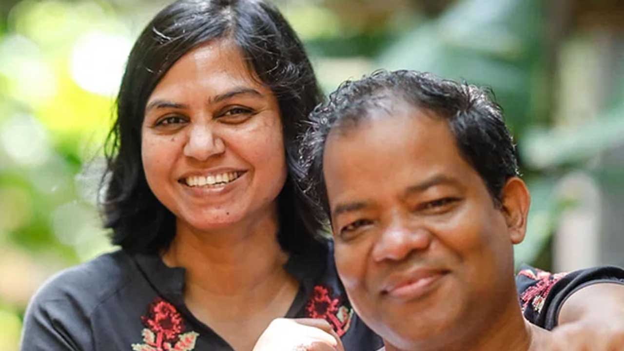 চার ঘণ্টার জন্য প্যারোলে মুক্তি   পেলেন সাংবাদিক দম্পতি