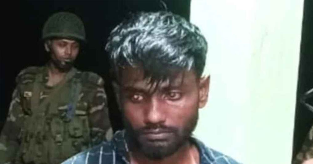 চলন্ত বাসে কলেজছাত্রীকে পালাক্রমে ধর্ষণ, চালক আটক