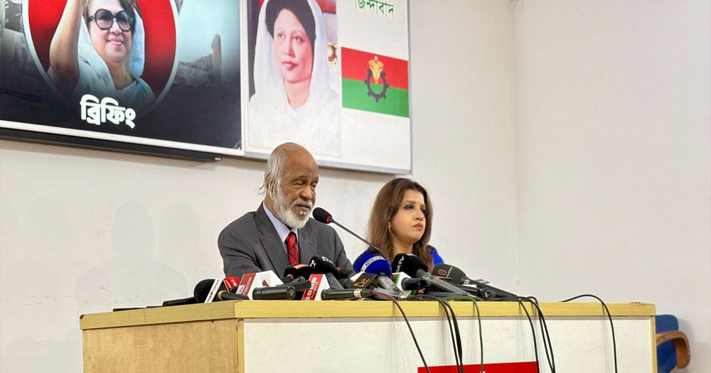 দেশের মানুষ ভোট দেওয়ার জন্য উন্মুখ হয়ে আছে: মঈন খান