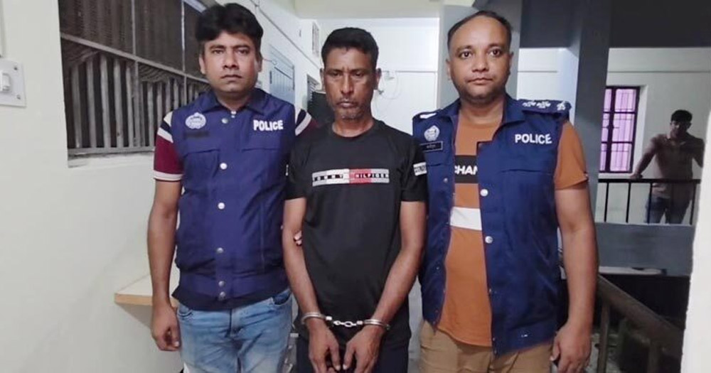 এটিএম বুথে ধর্ষণ: নিরাপত্তা প্রহরী গ্রেফতার