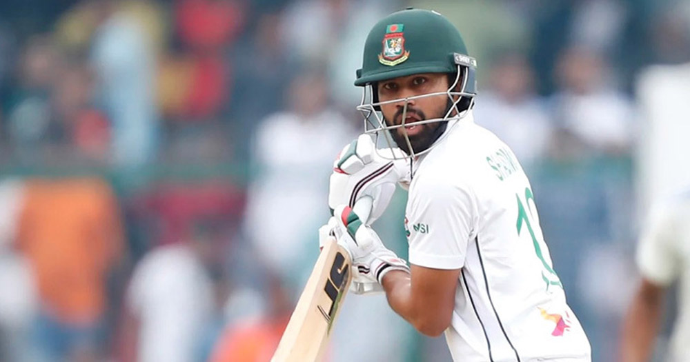 টানা দুই বলে সাদমান-মুমিনুলকে তুলে নিলেন লঙ্কান রহস্যস্পিনার