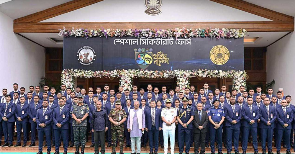 এসএসএফের প্রশিক্ষণ, অস্ত্র ও সরঞ্জাম আধুনিকায়নের প্রক্রিয়া চলমান : প্রধান উপদেষ্টা