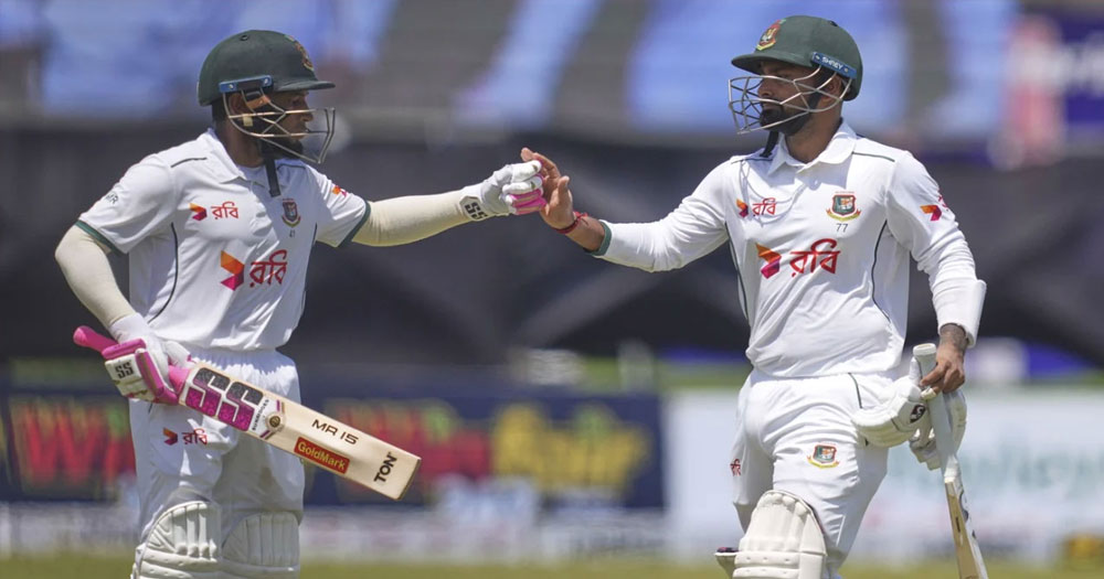 বৃষ্টির পর ফের শুরু খেলা