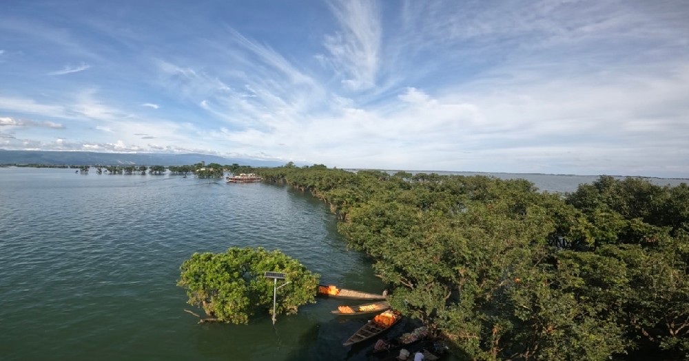 টাঙ্গুয়ার হাওরে পর্যটকবাহী হাউসবোটে নিষেধাজ্ঞা