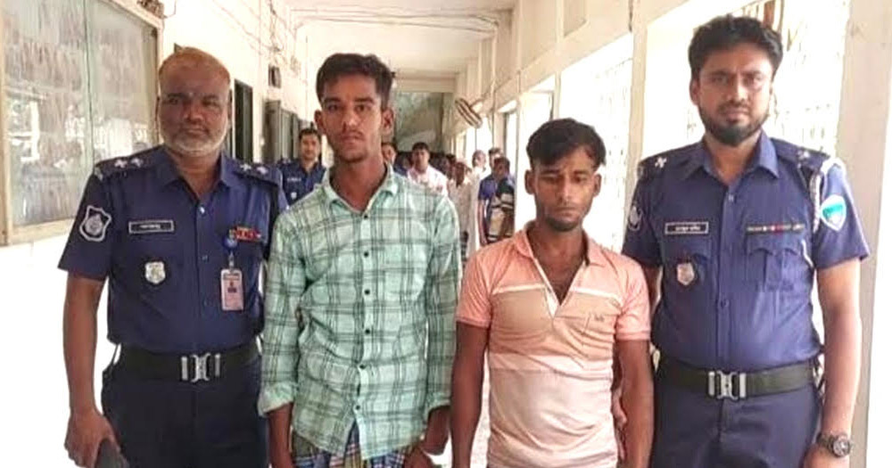 লক্ষ্মীপুরে ডাকাতিকালে গৃহবধূকে ধর্ষণ, গ্রেপ্তার ২