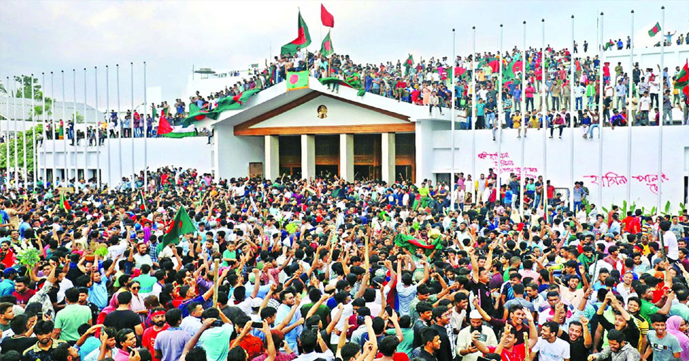 জুলাই যোদ্ধারা আগামী মাস থেকে ভাতা পাবেন : উপদেষ্টা ফারুক-ই-আজম