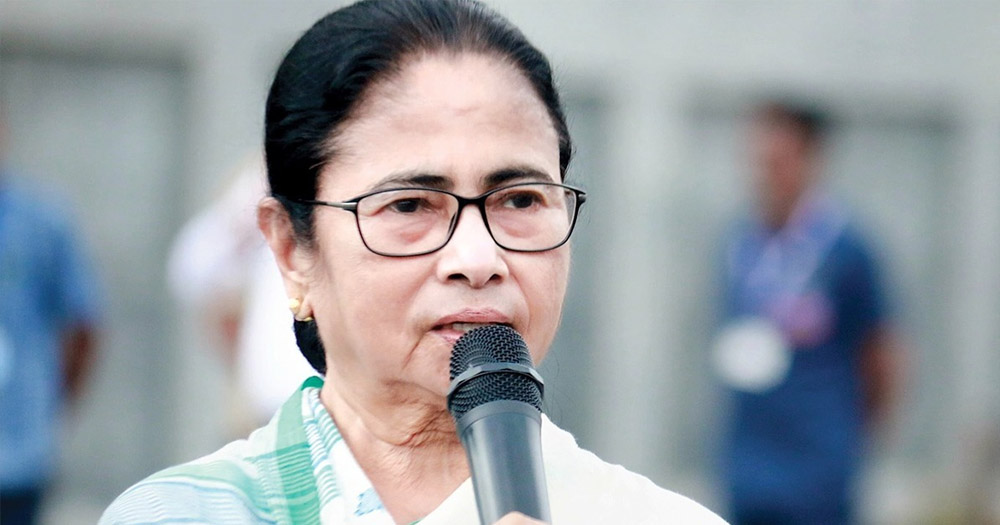 বাংলা বললেই জোর করে বাংলাদেশে পাঠানো হচ্ছে: ক্ষোভ মমতার