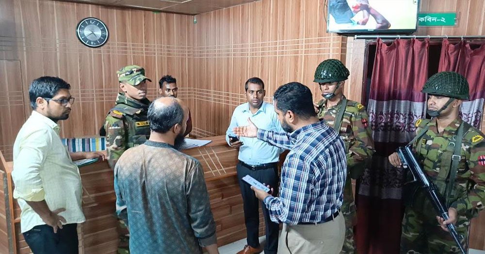 বগুড়ায় রূপালী ক্লিনিকে সেনাবাহিনীর অভিযান: একজন আটক