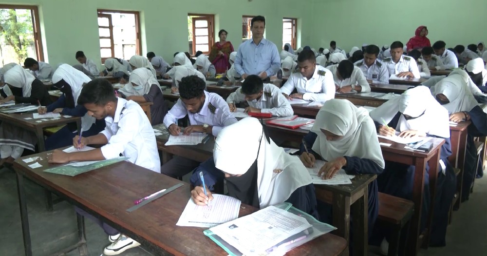 এইচএসসি শুরু আজ, পরীক্ষায় বসছে সাড়ে ১২ লাখ শিক্ষার্থী