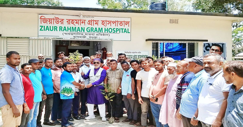 জিয়াবাড়ীতে বৃক্ষরোপণ কর্মসূচির উদ্বোধন করলেন সাবেক এমপি লালু