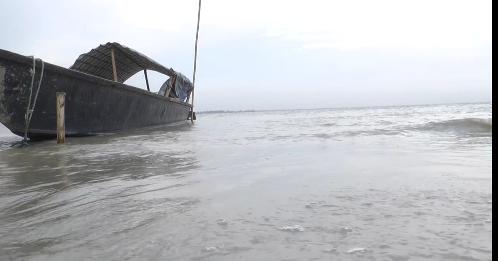 সিরাজগঞ্জে বাড়ছে যমুনা নদীর পানি