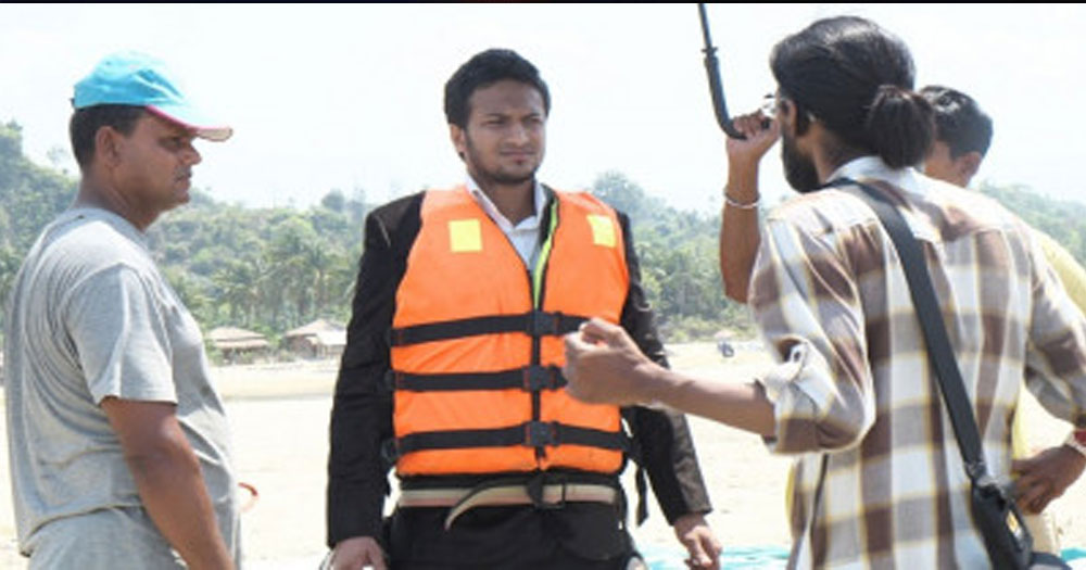 সিনেমায় অভিনয়ের পর সাকিবের অস্বীকৃতি, ক্ষুব্ধ নির্মাতা