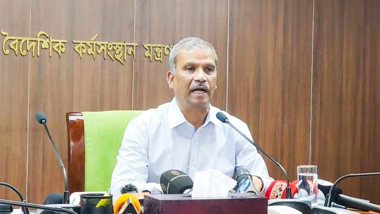 আগামী এক বছরে ৪০ হাজার কর্মী নেবে মাল‌য়ে‌শিয়া : আসিফ নজরুল