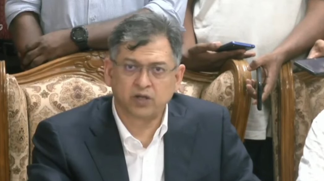 জাতীয় ঐকমত্য গঠনে সর্বোচ্চ সহযোগিতা করছে বিএনপি: সালাহউদ্দিন আহমদ