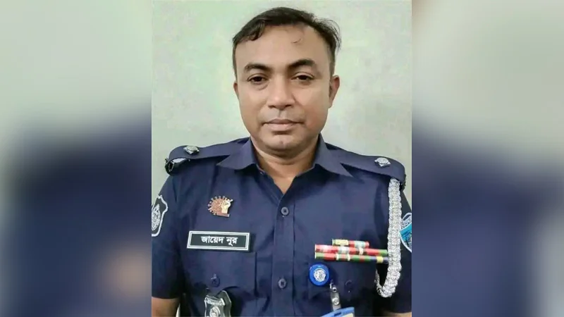 বৈষম্যবিরোধী আন্দোলনে এনসিপির অবস্থান, পটিয়া থানার ওসি জায়েদ নুরকে প্রত্যাহার