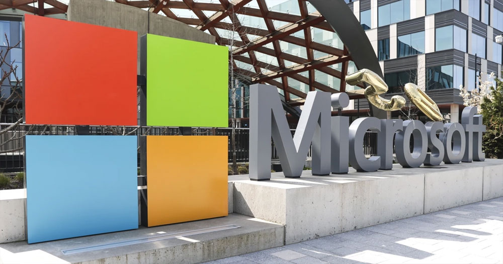এআইতে ভবিষ্যৎ গড়ার পথে মাইক্রোসফট, ৯ হাজার কর্মী বাদ