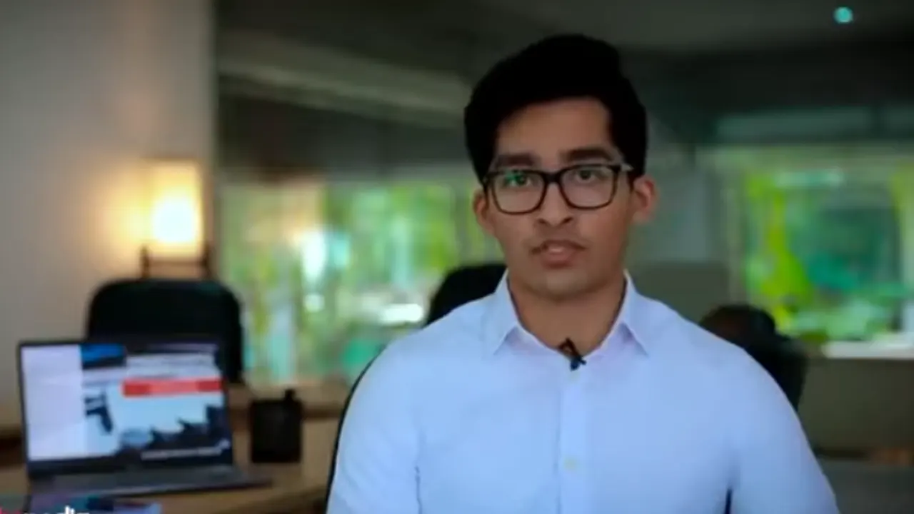 ছাত্র থেকে লেখক: এ-লেভেল শেষে এ-লেভেল বইয়ের রচয়িতা সালাহউদ্দিন-পুত্র