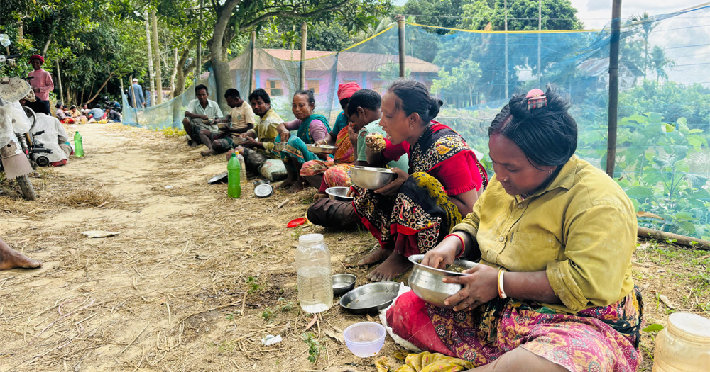 আমরা নারী বলেই পারিশ্রমিক কম