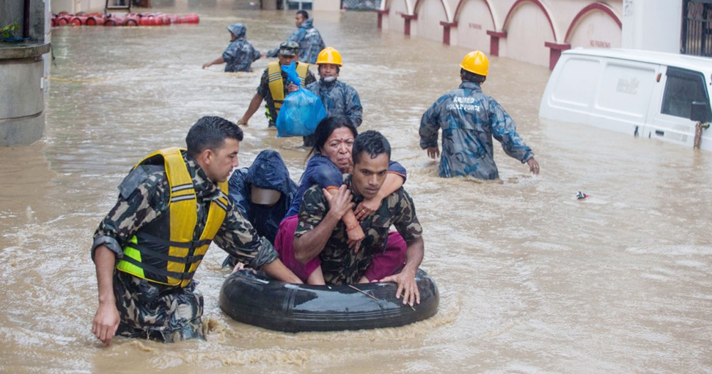 নেপাল-চীন সীমান্তে ভয়াবহ বন্যা: মৃত ৮, নিখোঁজ ৩১
