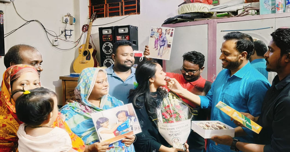 পিতৃহীন রাইসা এসএসসি পরীক্ষায় উত্তীর্ণ হওয়ায় তারেক রহমান-এর শুভেচ্ছা