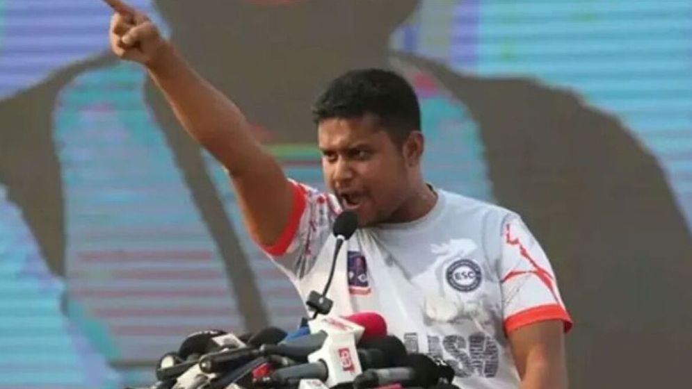 ছাত্ররা ঘরে ফিরে যায়নি, জুলাই শেষ হয়নি: হাসনাত আব্দুল্লাহ