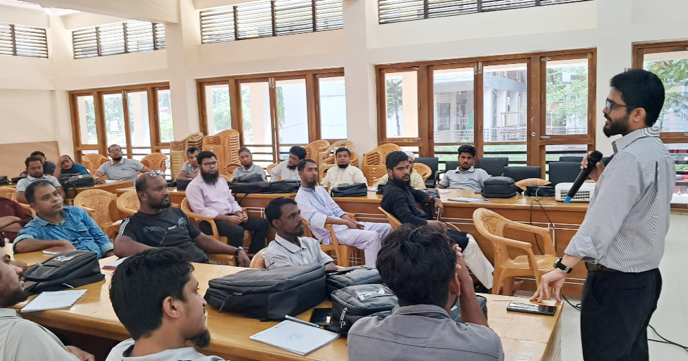 চাঁদপুরে মফলস্বল সাংবাদিকতায় হাতে খড়ি ১৬ ক্লাসের কর্মশালা সম্পন্ন