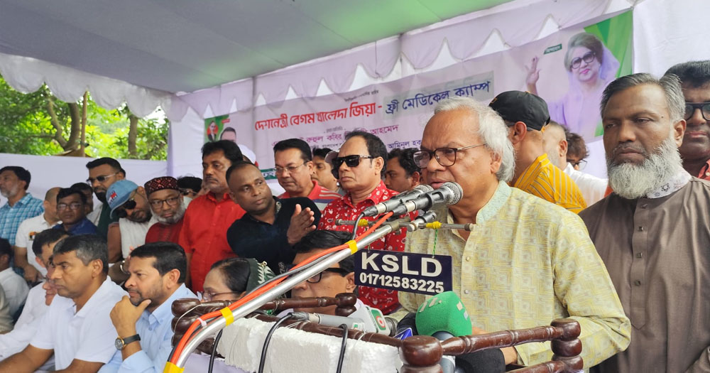 মিটফোর্ডের ঘটনায় কিছু দল রাজনৈতিক ফায়দা লোটার চেষ্টা করছে: রিজভী