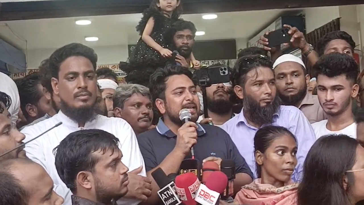 বাংলাদেশে নতুন করে ভয়ের সংস্কৃতি তৈরি করা হচ্ছে : নাহিদ ইসলাম