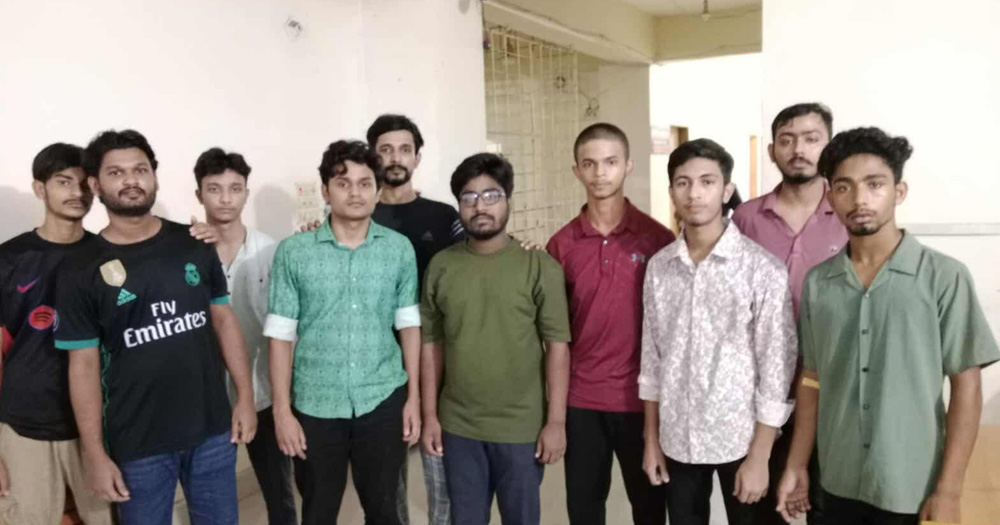 চাঁদপুরে কিশোর গ্যাং সন্দেহে আটক ৩২