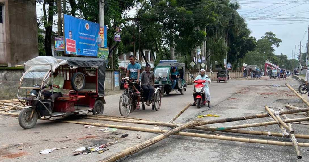 গোপালগঞ্জে চলছে কারফিউ, জেলাজুড়ে থমথমে পরিবেশ