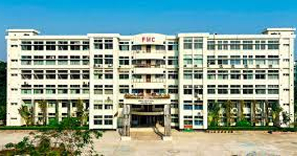 ফরিদপুর  হাসপাতালের লিফটের আন্ডারগ্রাউন্ডে থেকে লাশ উদ্ধার