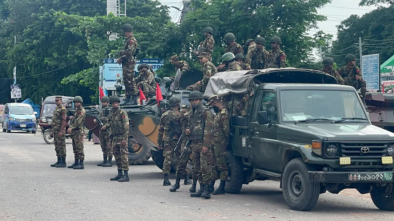 গোপালগঞ্জে কারফিউর মেয়াদ আরও বাড়ল