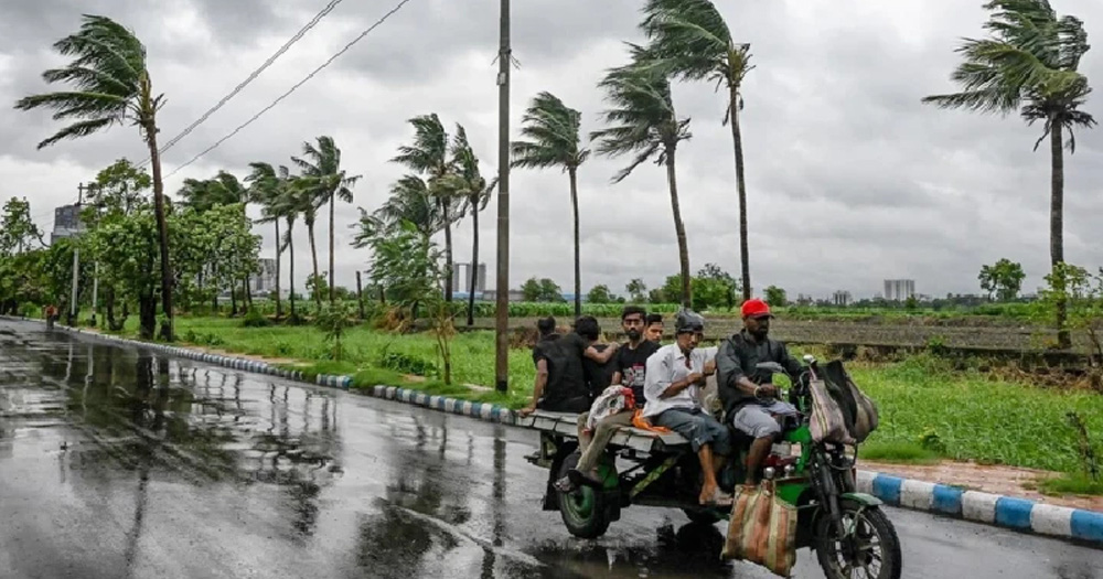 সন্ধ্যার মধ্যে যেসব জেলায় ঝড়ের আভাস