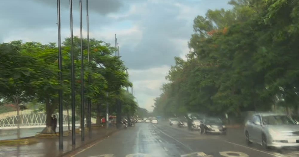 ঢাকাসহ ১০ অঞ্চলে ৬০ কিমি বেগে ঝড়ের আশঙ্কা