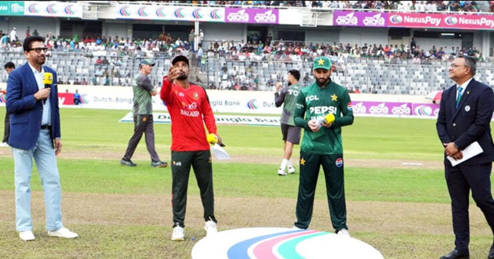 সিরিজের শেষ ম্যাচে টস জিতে বোলিংয়ে বাংলাদেশ