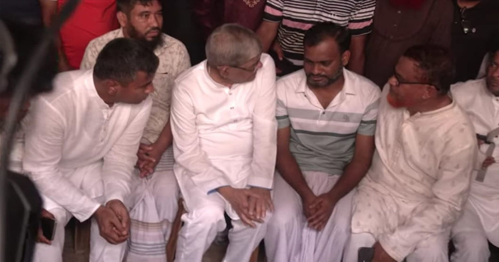মাইলস্টোন ট্রাজেডি : নিহত ৫ পরিবারের সঙ্গে সাক্ষাৎ করেন মির্জা ফখরুল