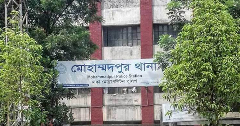 ওসি বললেন, দামি ফোন নিয়ে ঘুরলে ছিনতাই হবেই!