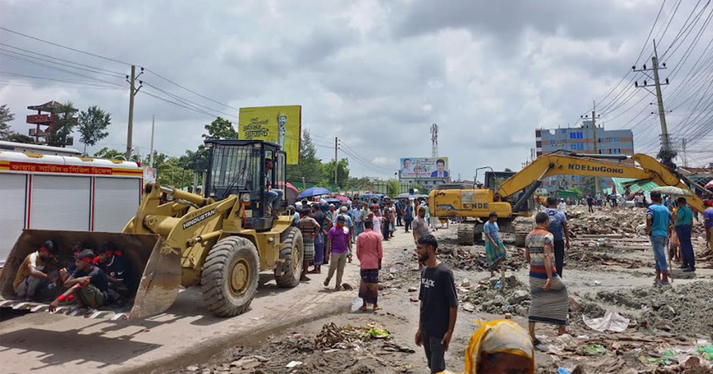 খুলনার গল্লামারী সেতুর দুই পাশের ১৭২টি স্থাপনা অপসারণ