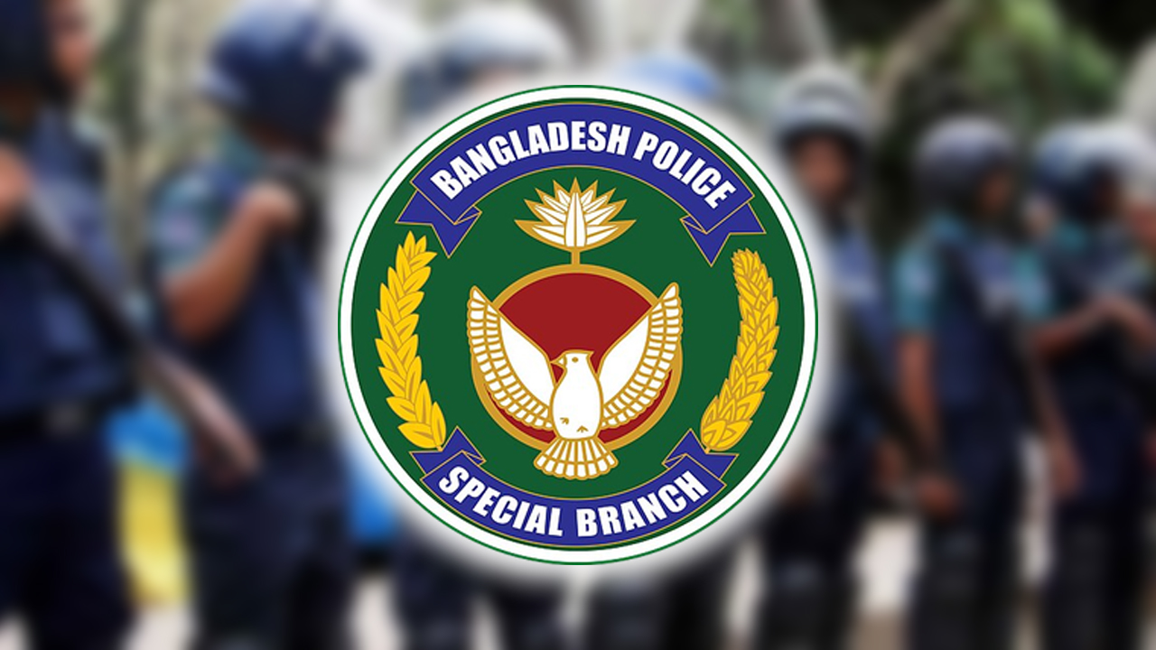 পুলিশের সর্বোচ্চ সতর্কতা জারি, সারা দেশে পুলিশের বিশেষ অভিযান এবং তল্লাশি চলবে