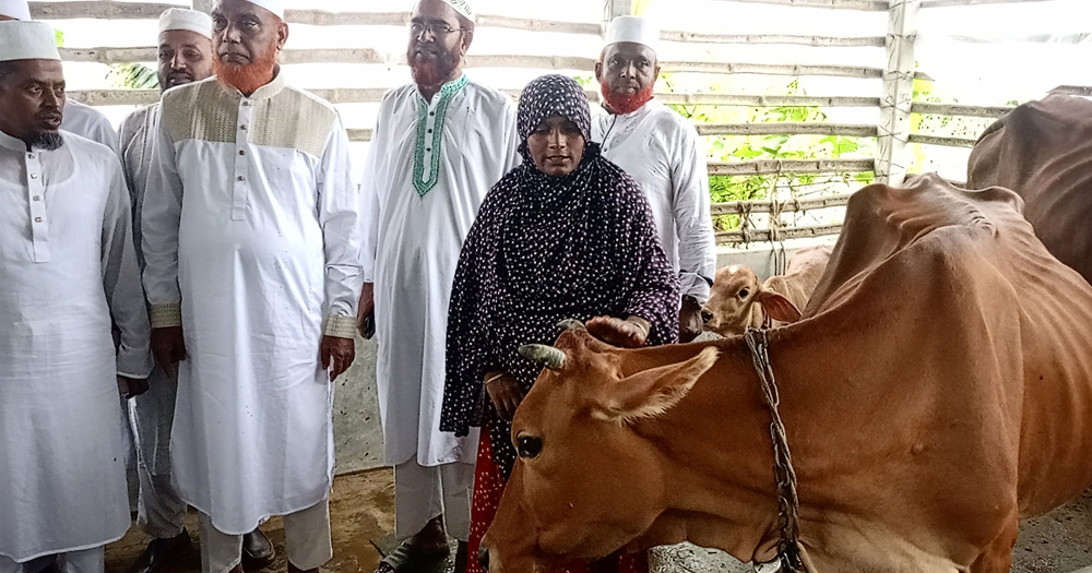 আছিয়ার পরিবারের পাশে জামায়াতে ইসলামী